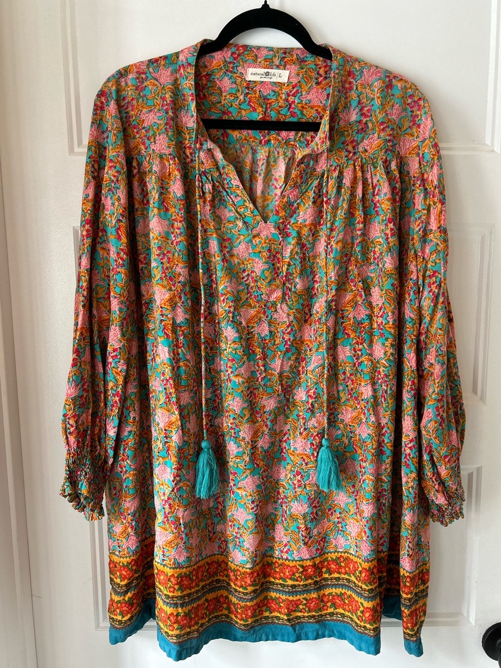 Natural Life Maribel Floral Tassel Tunic Top L Turquoise Pink Boho Rayon Resort